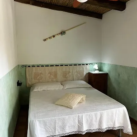 Graziosa Stanza Campidanese Su Terzu Casa rural *